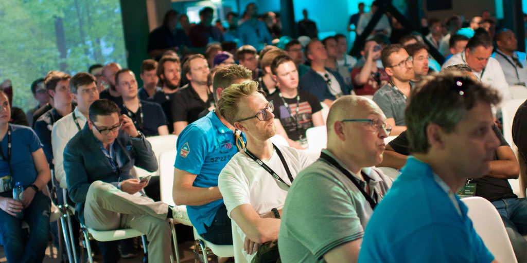 DHPA reikt awards uit aan de cloud en hosting sector tijdens DHPA TechFest